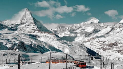 Slidinėjimas Šveicarijoje: TOP 10 slidinėjimo kurortų